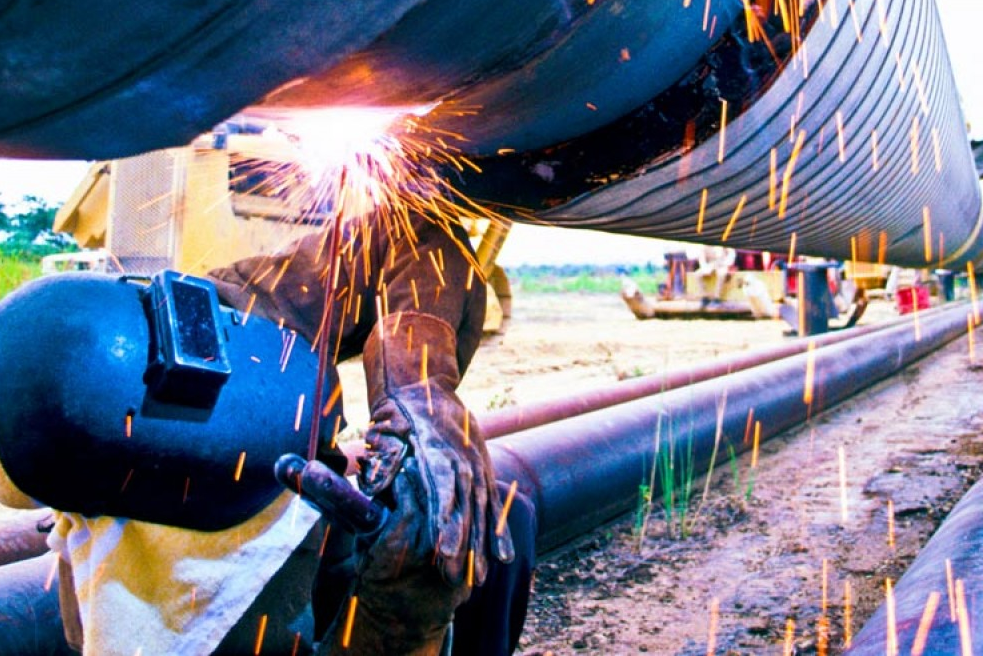 Best Pipeline Welding Helmet (2021) Reviews & Buying Guide