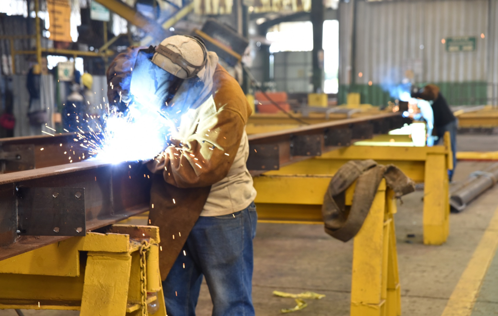 How Much Do Welding Certifications and Classes Cost?